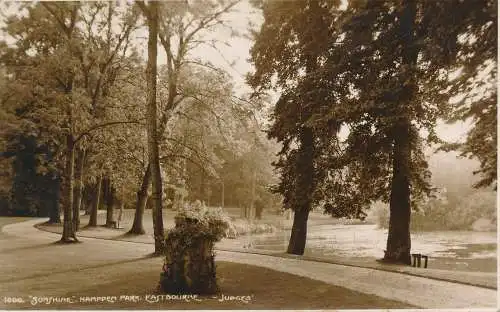 PC67930 Sonnenschein. Hampden Park. Eastbourne. Judges Ltd. Nr. 1000. 1945