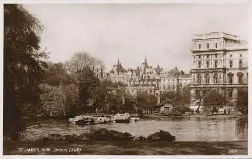 PC68003 St. James Park. London. Valentinstag. Nr. G.604. RP