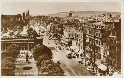 PC71105 Princes Street. Edinburgh. Valentinstag. RP. 1956