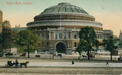 PC68556 Albert Hall. London. Valentinstag