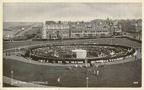 PC71384 Das Oval. Cliftonville. 1954