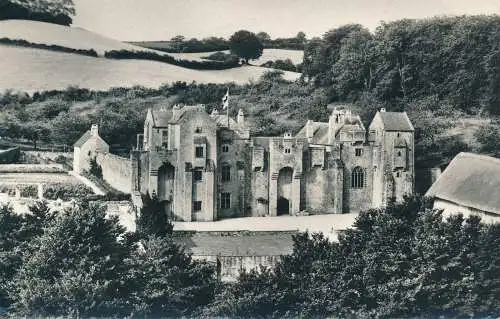 PC68398 Compton Castle. Devon. Nicholas Horne