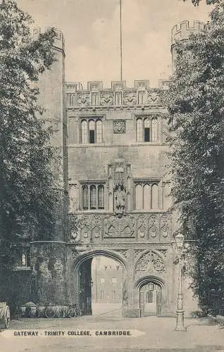 PC70035 Gateway. Trinity College. Cambridge. 1906