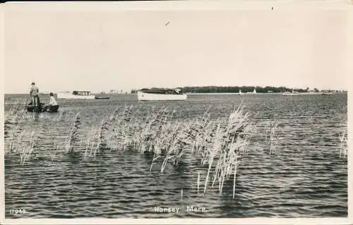 PC67664 Horsey Mere. Lachs. RP