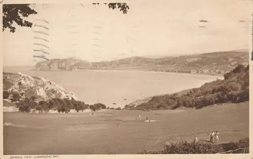 PC71907 Allgemeine Ansicht. Llandudno Bay. 1951