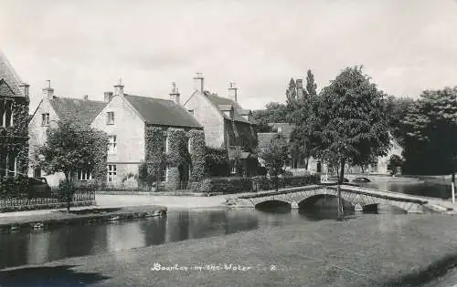 PC69721 Bourton auf dem Wasser