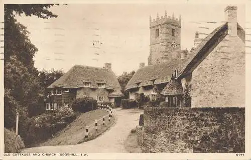 PC70303 Alte Hütten und Kirche. Godshill. I.W. Nigh. 1954