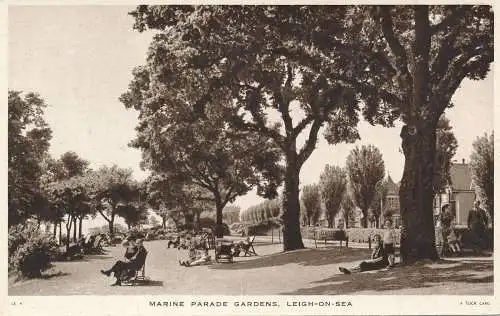 PC71765 Marine Parade Gardens. Leigh on Sea. Tuck