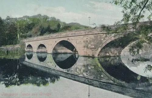 PC70483 Tamworth Castle und Brücke. Valentinstag. Nr. 28586