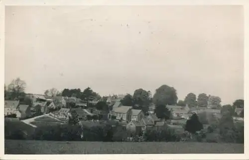 PC70442 alte Postkarte. Dorf. 1960