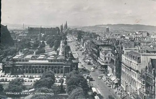 PC68760 Princes Street. Edinburgh. 1961