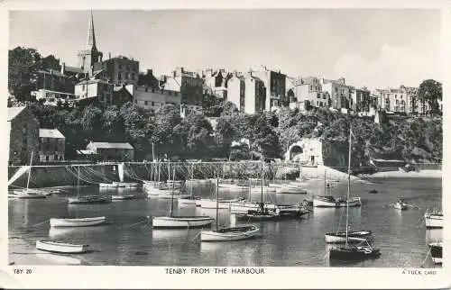 PC73070 Tenby aus dem Hafen. Tuck. RP. 1954