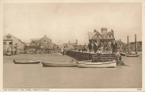 PC72465 Der Damm und hart. Brightlingsea. Fotopräzigkeit. Englisch. Nr. 2765.