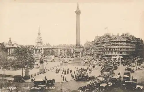 PC73833 London. Trafalgar Square. C.F. Schlösser Lesco