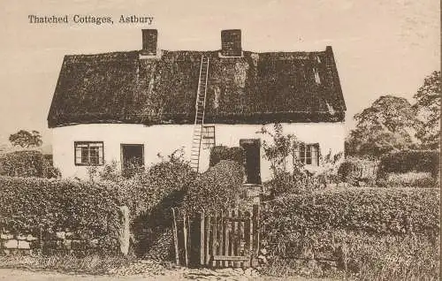 PC74448 Cottages mit Strohboden. Astbury