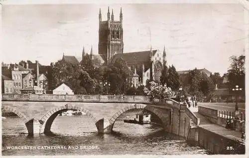 PC74418 Worcester Kathedrale und Brücke. RP. 1949