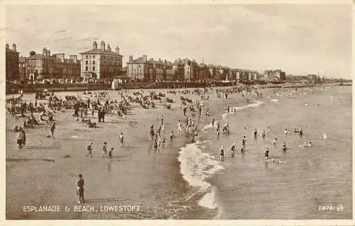 PC75082 Esplanade und Strand. Lowestoft. Nr. 21781. 1934