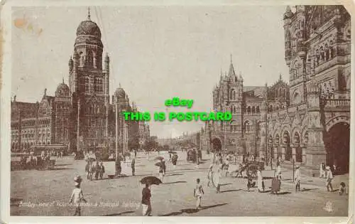 R601821 Bombay. Blick auf die Victoria Terminus und das städtische Gebäude. Weltweit breit