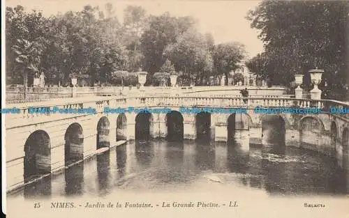 R031585 Nimes. Garten des Brunnens. Der große Pool. Levy und Neurdein vereint