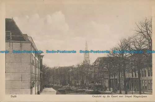 R033497 Delft. Gericht op de Geert met Stapel Magazijnen