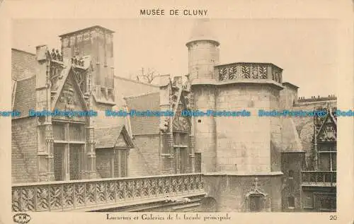 R031779 Museum von Cluny. Oberlichter und Galerien der Hauptfassade