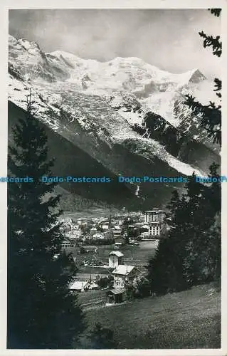 R033786 C Chamonix. Allgemeine Ansicht und den Mont Blanc. Der Storch