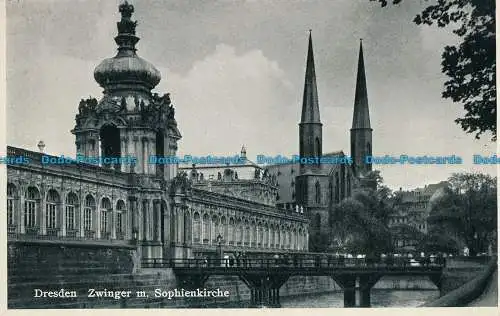 R031997 Dresden Zwinger m. Sophienkirche