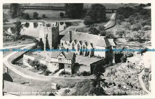 R032111 Schloss Stokesay aus dem Osten. Aerofilms Ltd