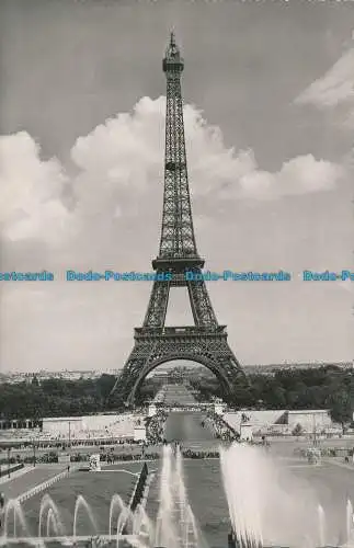 R034439 Paris. Der Eiffelturm. RP