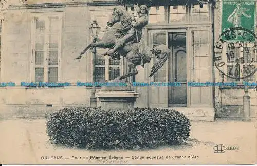 R035618 Orleans. Hof der alten Eva. Reiterstatue von Jeanne d Arc. L. Le