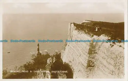 R000535 Strandkopf und Leuchtturm. Eastbourne. RP