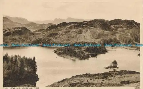 R001011 Tarn Hows und Langdale Pikes. Photochrom. Nr. 30953