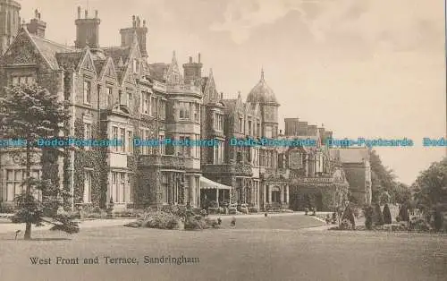 R002097 Westfront und Terrasse. Sandringham