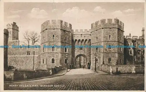 R002962 Henry VIIIs Tor. Windsor Castle. 1928