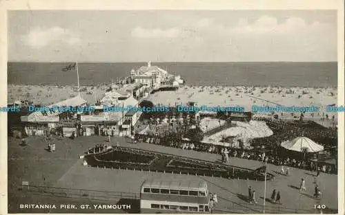 R003070 Britannia Pier. Gt. Yarmouth. Nr. 140. 1954