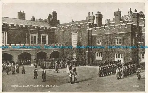 R004235 Wechselschutz. St. James Palace. London. Valentinstag. Foto braun. Nr. G.5