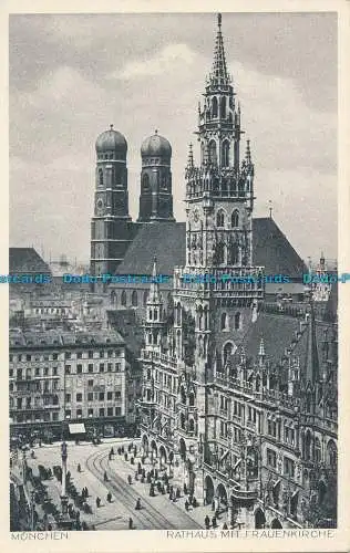 R013055 München. Rathaus mit Frauenkirche. A. Lengauer