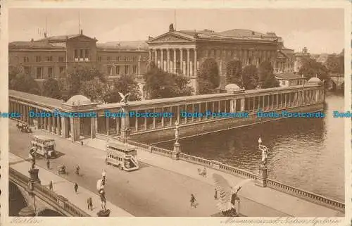 R013002 Berlin. Museumsinsel Nationalgalerie. Gold. 1934