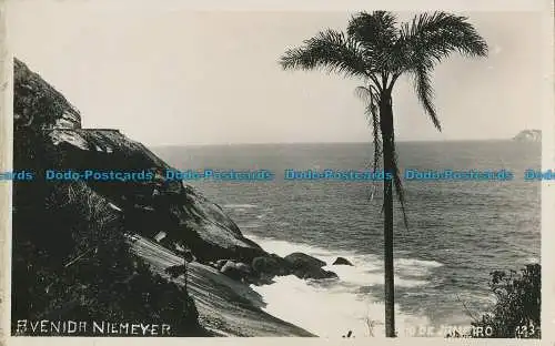 R013955 Rio de Janeiro. Niemeyer Avenue. Bayer. B. Hopkins