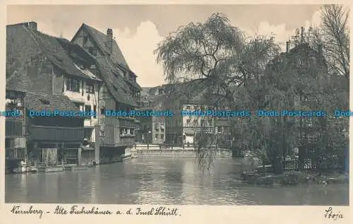 R036642 Nürnberg. Alte Fischerhauser a.d. Jusel Schutt. Paul Janke