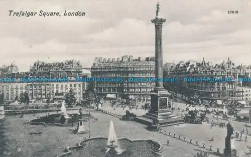 R048032 Trafalgar Square. London. Valentinstag