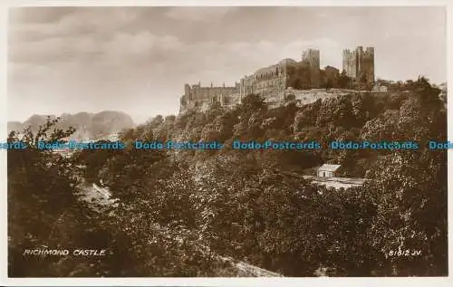 R048518 Richmond Castle. Valentinstag. Nr. 81812. RP