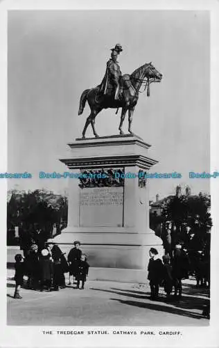 R062024 Die Tredegar-Statue. Cathays Park. Cardiff. 1910