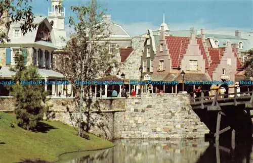 R063635 Freiheitsplatz und Plaza-Brücke. Walt Disney World