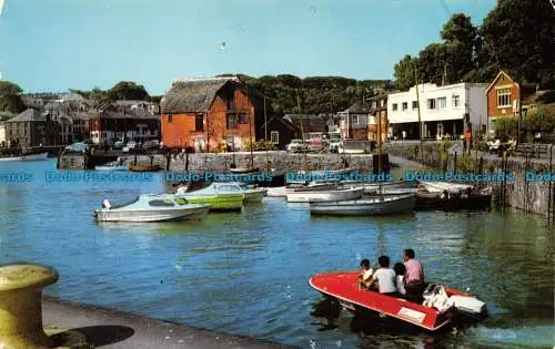 R063098 Der Hafen. Padstow. Fotopräzigkeit. 1982