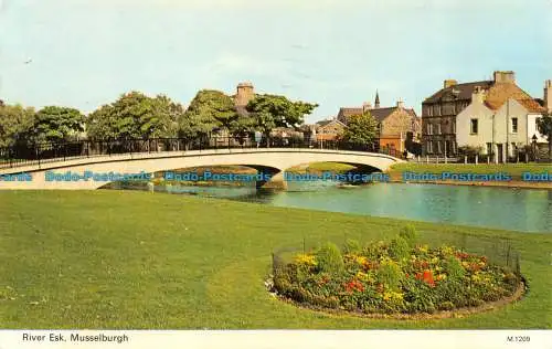 R063144 River Esk. Musselburgh. Dennis. 1972