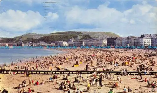 R063864 Der Strand und die Promenade. Llandudno. 1995