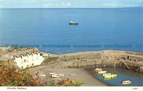 R063867 Clovelly Harbour. Dennis