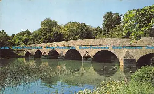 R064212 River Stour und Brücke. Blandford Forum. W. Skipper. 1963