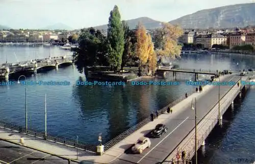 R065248 Genf. Die Ile Jean Jacques Rousseau und die Pont des Bergues. Iris. Jaeger